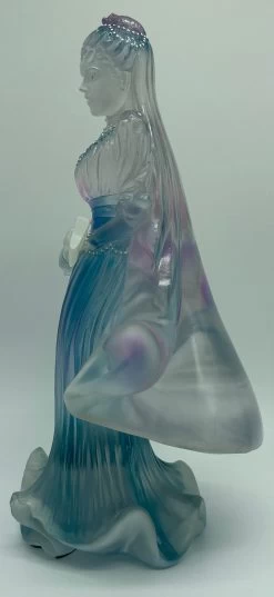 Disney Showcase Haunted Mansion Constance Hatchaway Couture De Force Figurine -Disney 857de576 cf5a 50c7 b5c2 f3240c9a8c13