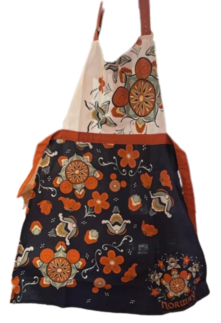 Disney Parks Epcot Norway Floral Mickey Mouse Icon Kitchen Apron New With Tag 2 Disney Parks Epcot Norway Floral Mickey Mouse Icon Kitchen Apron New With Tag - Image 2